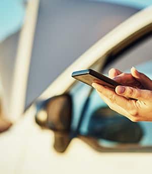 Utilize a aplicação para comunicar percalços e incidentes em estrada