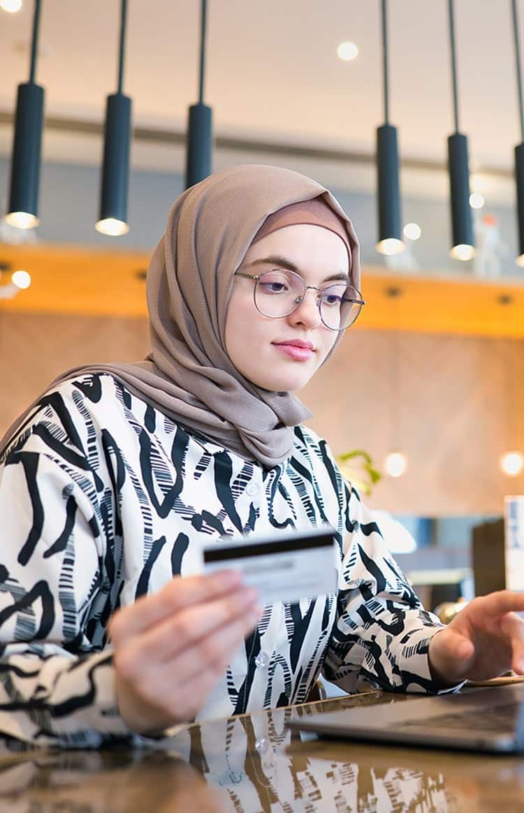 Dubai-is-going-cashless