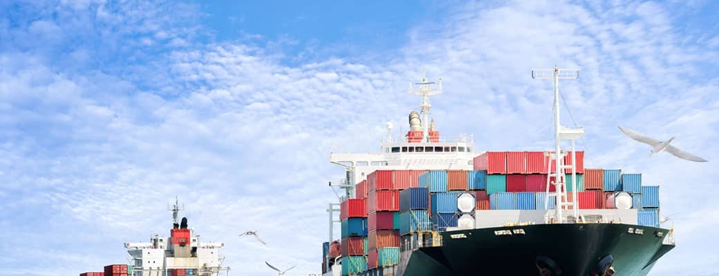 Logistics and trade, Carbo ships